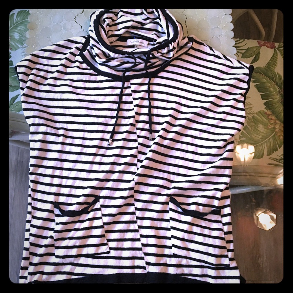 Calvin Klein short sleeve black and white hoodie